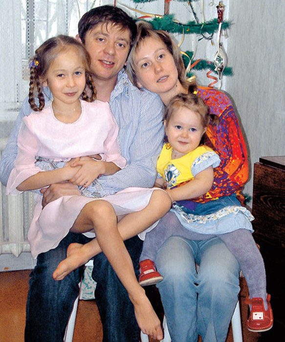 семья дмитрия соколова из уральских пельменей фото